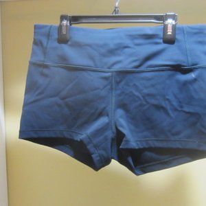 Lululemon Quick Pace Short (2.5") size 10